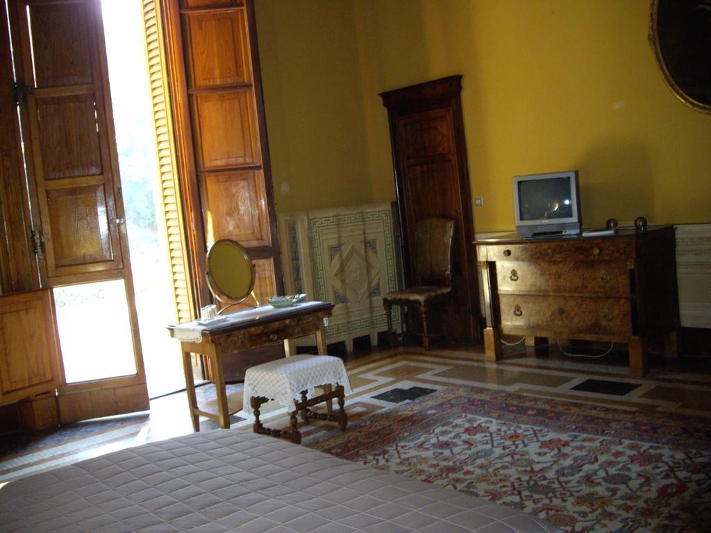 Villa Benni B&B Bologna Cameră foto